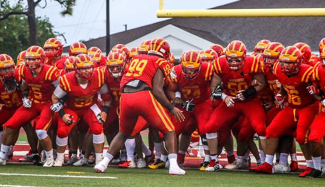 High school football game action — Tampa Bay