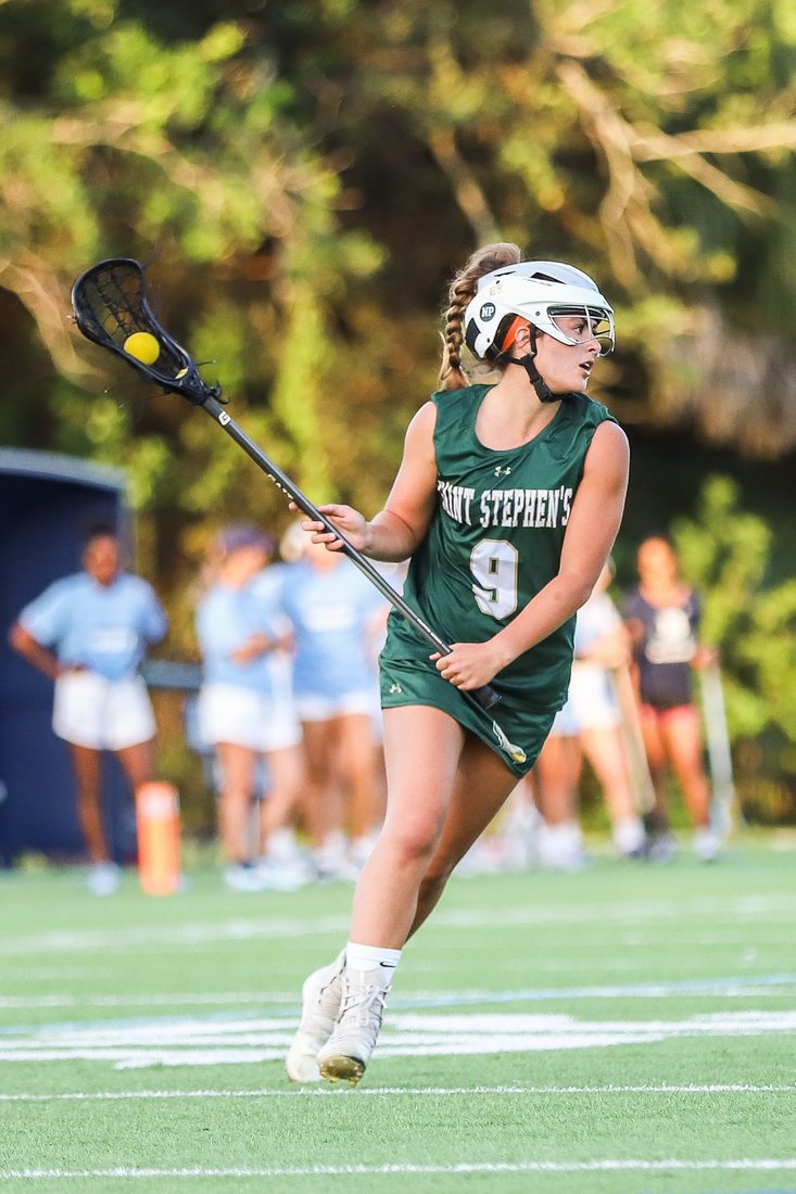 High school lacrosse game action — Tampa Bay