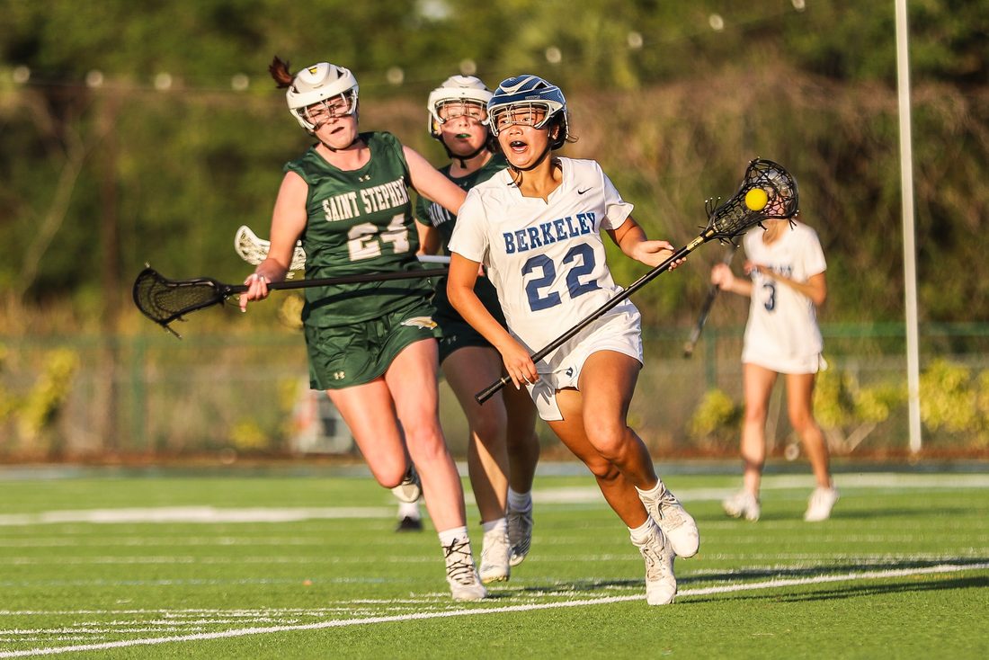 High school lacrosse game action — Tampa Bay