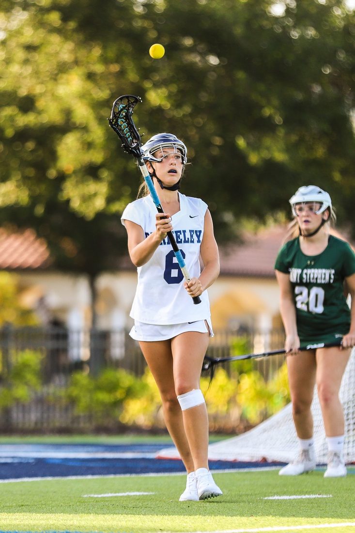 High school lacrosse game action — Tampa Bay
