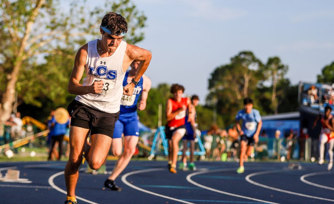 High school track and field action — Tampa Bay